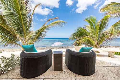 Charming 3-bedroom villa with 2 King size beds on Beautiful North Side