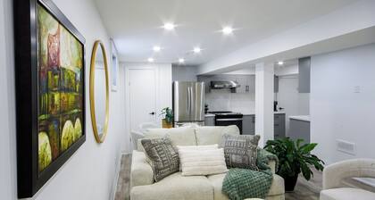 Cozy Hideaway - Your home away from home. Private Entry + Full Kitchen