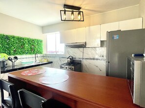 Mikroaaltouuni, uuni