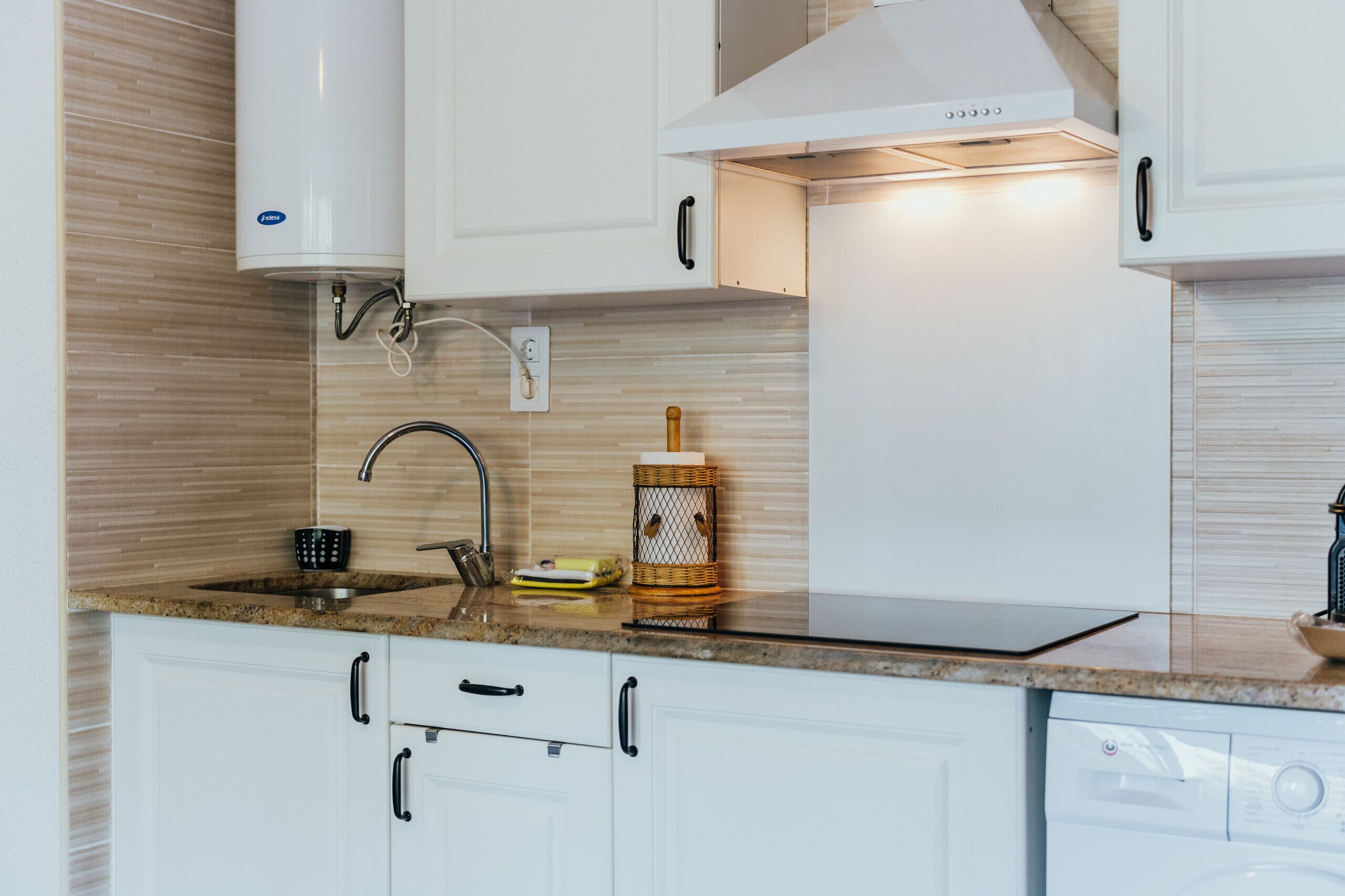 冰箱、微波炉、烤箱、茶具/咖啡用具