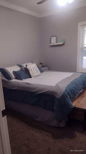 4 chambres, bureau, fer et planche à repasser, Wi-Fi gratuit