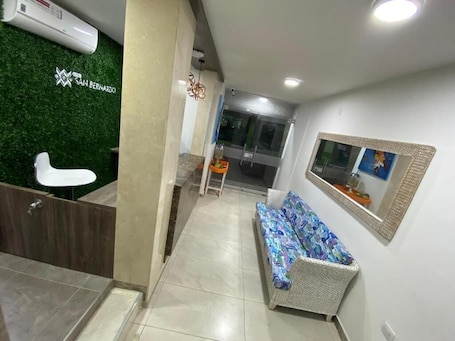 Interior. hotel San Bernardo