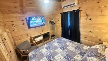 1 habitación, tabla de planchar con plancha, wifi gratis y ropa de cama