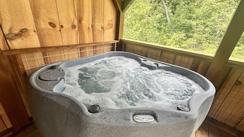 Bain à remous extérieur