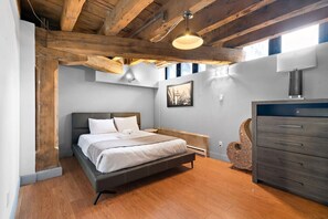 4 soveværelser, skrivebord, Wi-Fi, sengetøj