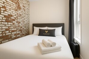 2 habitaciones, escritorio, wifi y ropa de cama 