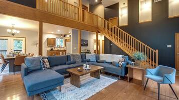 Cabin, 3 Bedrooms, Smoking, Terrace | Living room