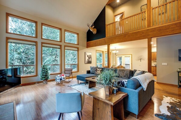 Ferienhütte, 3 Schlafzimmer, Raucher, Terrasse | Wohnzimmer