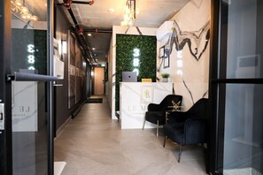 Lobby - Stylish 1BR Hideaway • Old Montreal • A1 (Montréal)