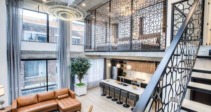Luxury Penthouse âą Private Rooftop âą Old MTL