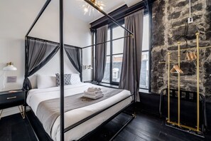 2 Schlafzimmer, Schreibtisch, Bügeleisen/Bügelbrett, WLAN