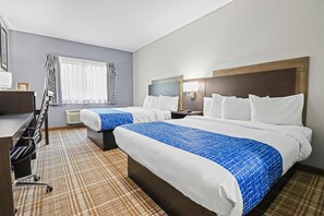 Desk, laptop workspace, iron/ironing board, free WiFi - GrandStay Hotel & Suites  (Minocqua)