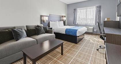 GrandStay Hotel & Suites