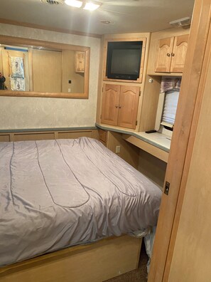 1 غرفة نوم وواي فاي وملاءات أسرّة