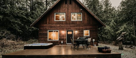 Cabin, 4 Bedrooms, Terrace | Terrace/patio
