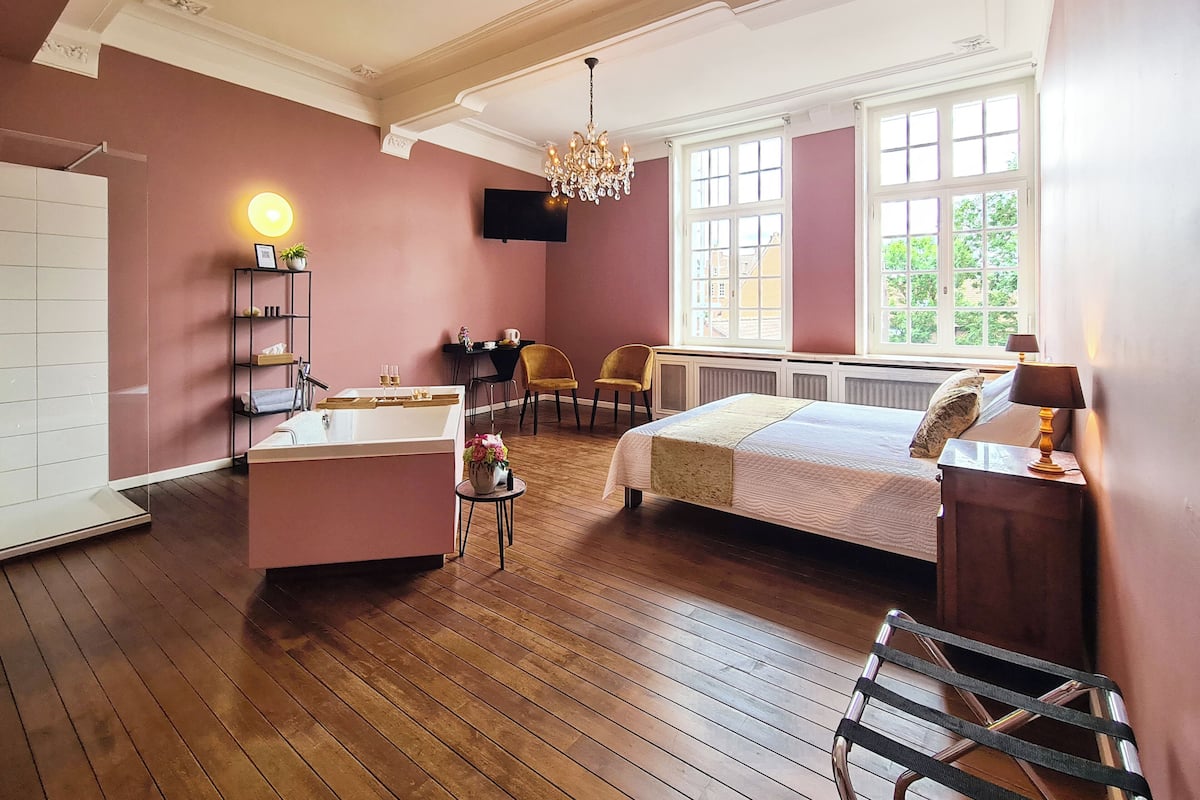 Comfort kamer | 2 slaapkamers, een bureau, een laptopwerkplek, geluiddichte muren