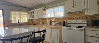 Alluring Ambrosia Apt... is a one bedroom fully equipped private residence, 