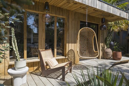 Villa Magnolia - Five Bedroom Villa, Sleeps 9