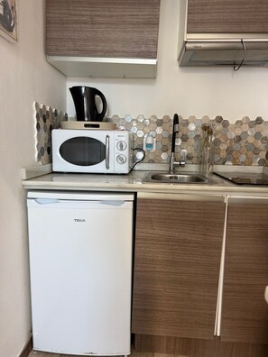 Appartement, 1 chambre, accessible aux personnes à mobilité réduite, fumeur | Cuisine privée