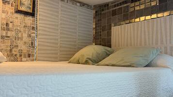 Apartment, 1 Bedroom, Accessible, Smoking | 1 bedroom