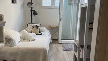 Apartment, 1 Bedroom, Accessible, Smoking | 1 bedroom