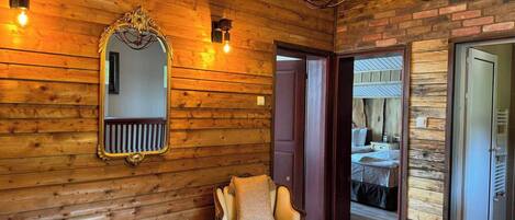 House, 4 Bedrooms, Terrace, Garden View | Interior