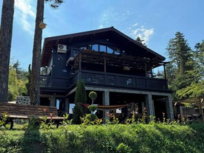 House, 4 Bedrooms, Terrace, Garden View | Exterior - Villa Iskar Lake Residence (Sofia)