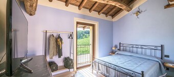 Room-charming Alessandria Retreat With Q