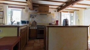 Fridge, microwave, dishwasher, highchair