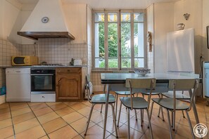 Fridge, microwave, dishwasher, high chair