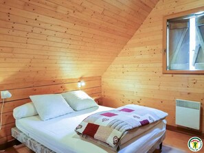 8 bedrooms, free WiFi