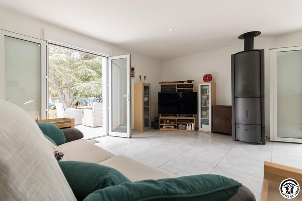 TV - Calm and serenity 7 minutes from Toulouse (GRAGNAGUE)