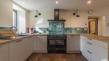 Fridge, microwave, dishwasher, highchair