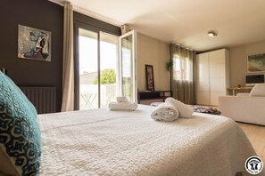 4 chambres, Wi-Fi gratuit, draps fournis