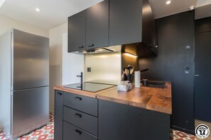 Fridge, microwave, dishwasher, high chair - Au Cocon de Joie - BAGNERES DE LUCHON (BAGNERES DE LUCHON)