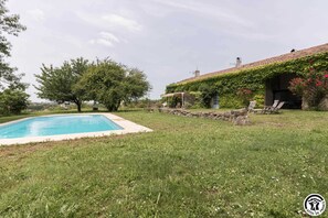 Pool - Les Roses d'Autan - Auriac-sur-Vendinelle (Auriac-sur-Vendinelle)