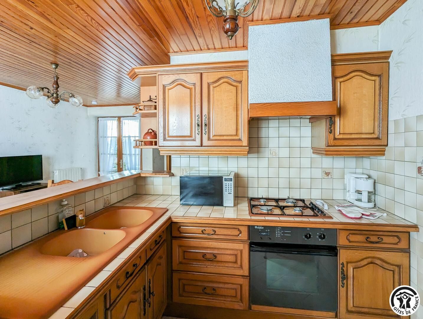 Fridge, microwave, high chair