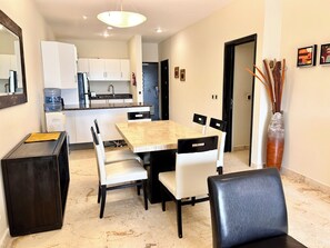 Servicio de comidas en la habitación