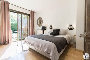 5 bedrooms, free WiFi