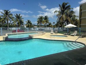 Piscine extérieure