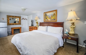 1 dormitorio, escritorio, wifi gratis y ropa de cama