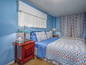 1 quarto, escrivaninha, Wi-Fi de cortesia, roupa de cama