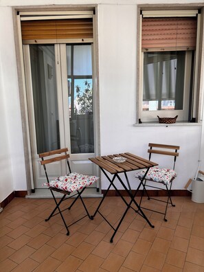 Outdoor dining - Spacious, cozy, with comfortable beds and perfect location for Etna  (Giarre)