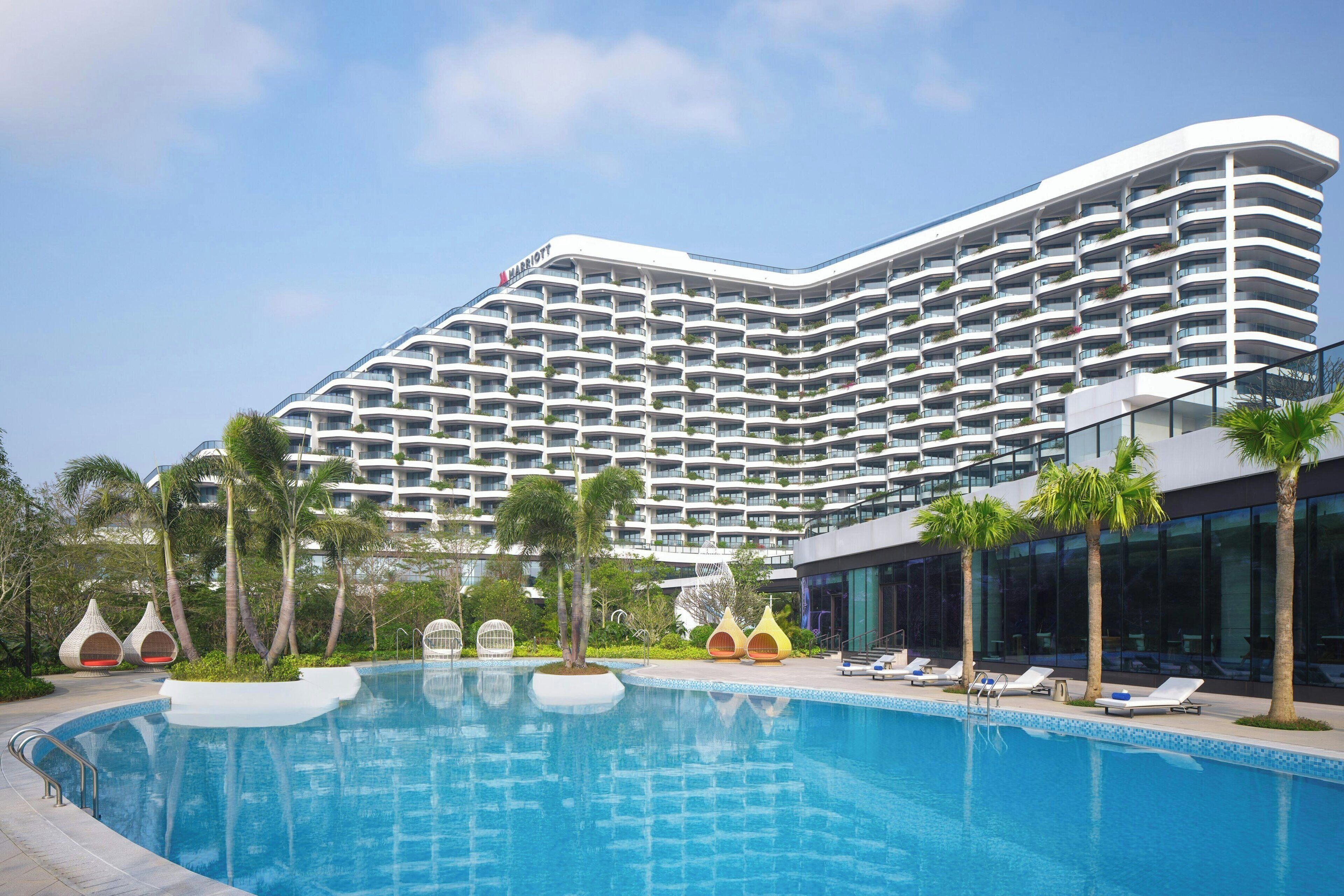Indoor pool, seasonal outdoor pool