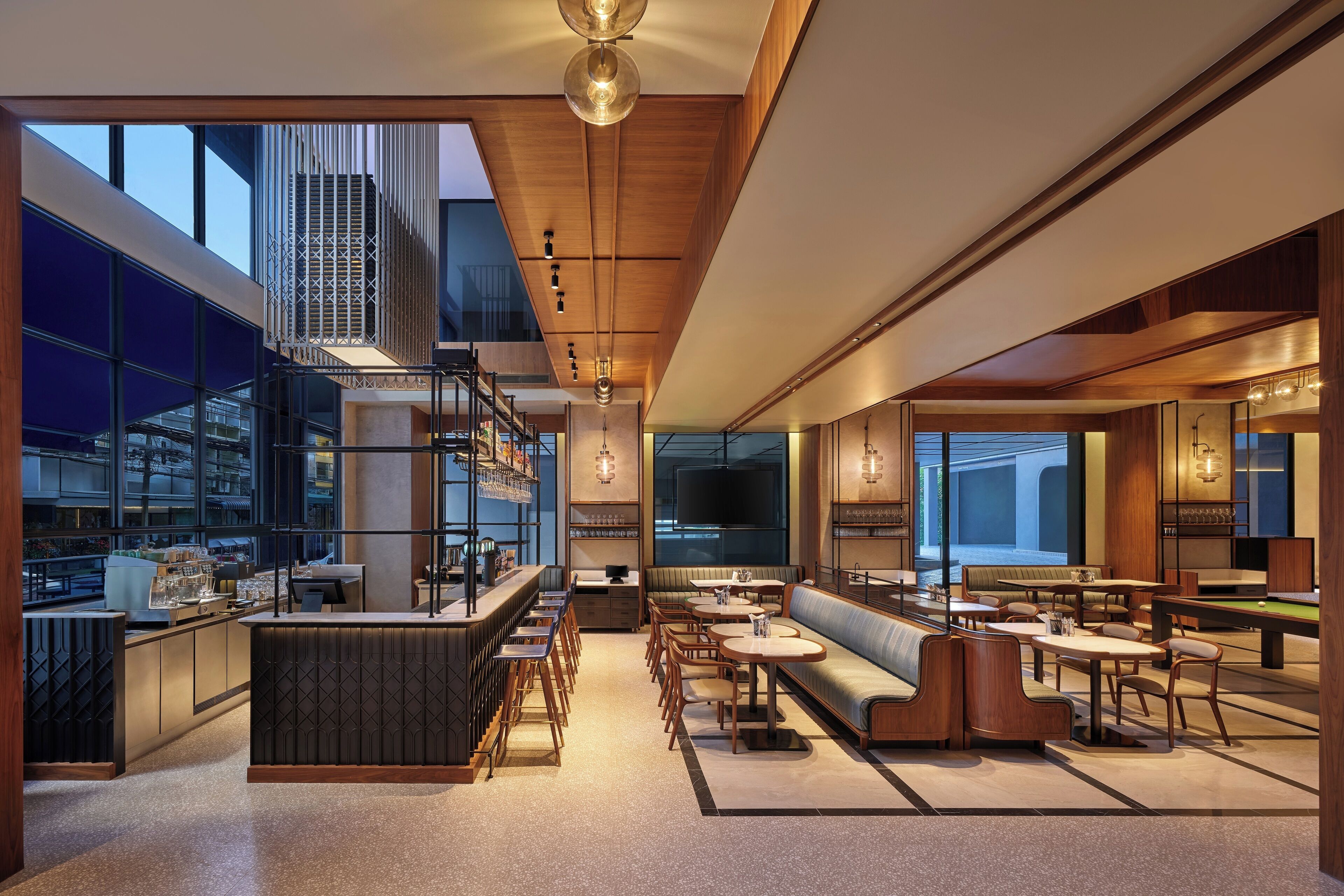 Photo - Four Points by Sheraton Bangkok, Sukhumvit 22