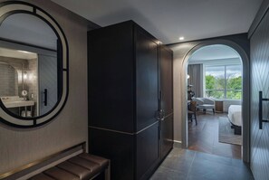 In-room safe, desk, laptop workspace, iron/ironing board