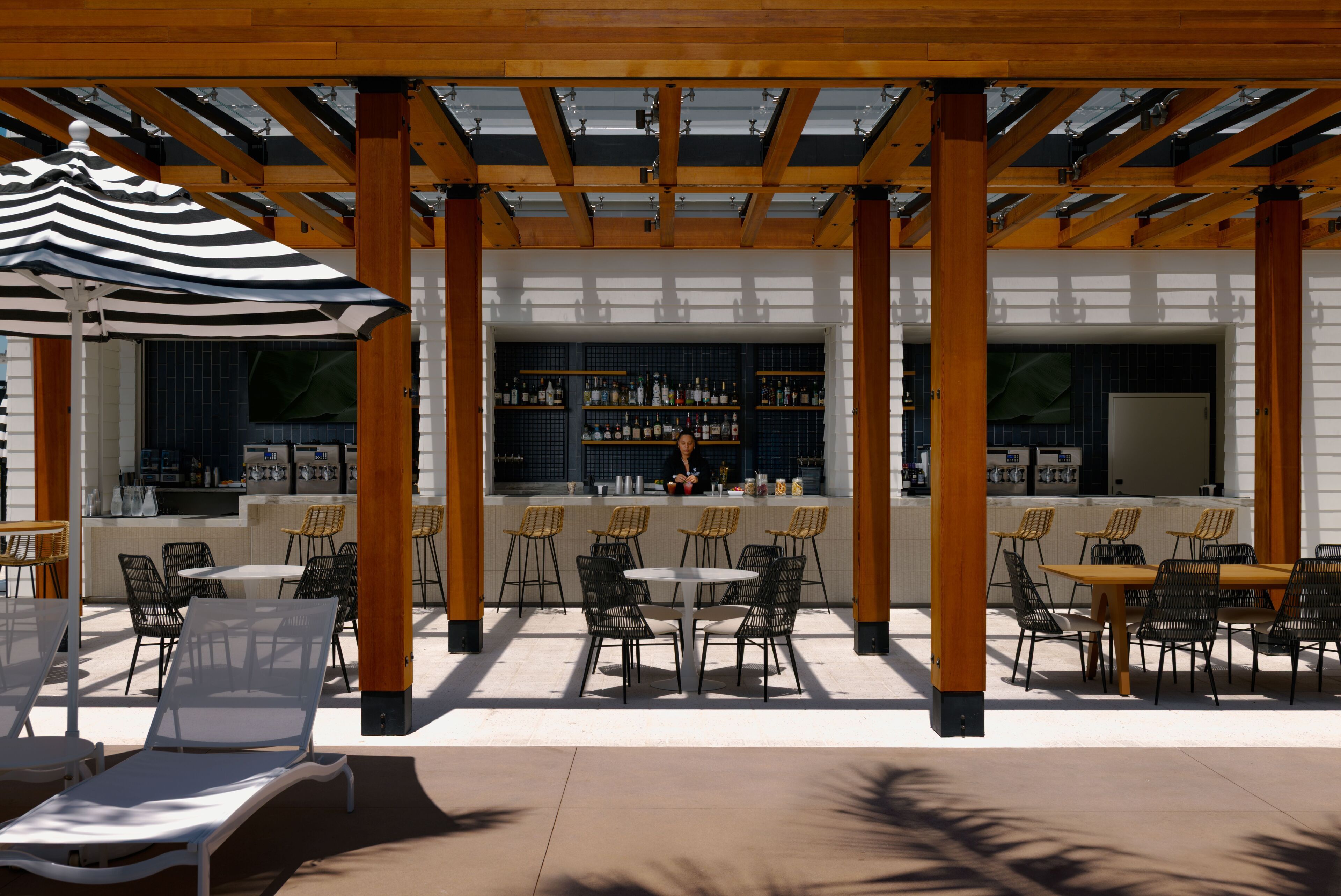 Poolside bar