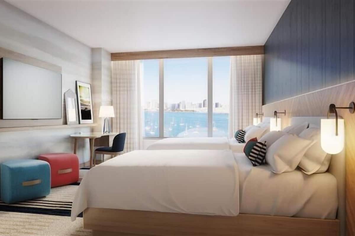 Ropa de cama de alta calidad y escritorio