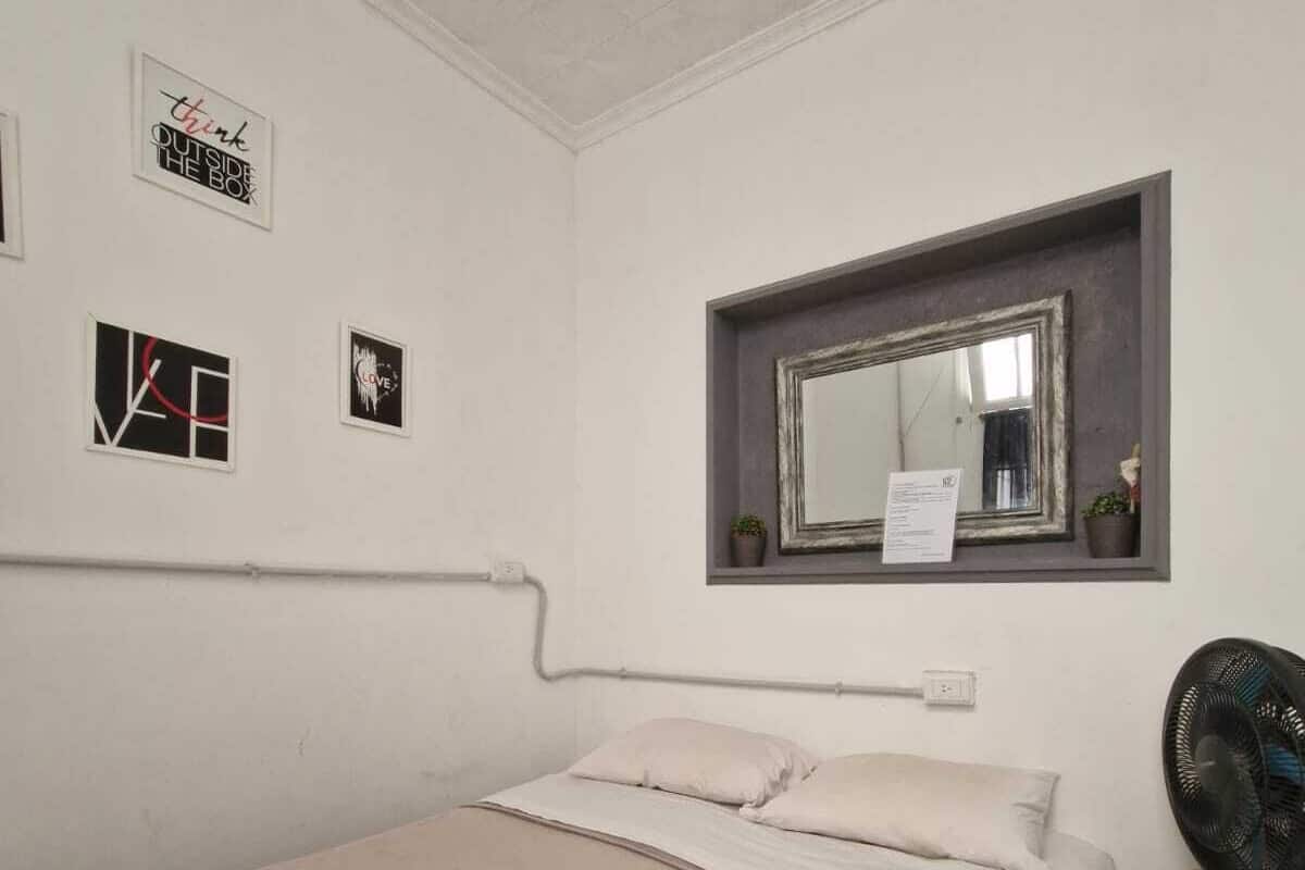 Camera Comfort con letto matrimoniale o 2 letti singoli, balcone, vista città | Wi-Fi gratuito
