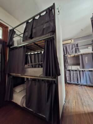 Comfort Shared Dormitory, Mixed Dorm, Air conditioning, City View | Free WiFi - Hostel Why not nva (Córdoba)